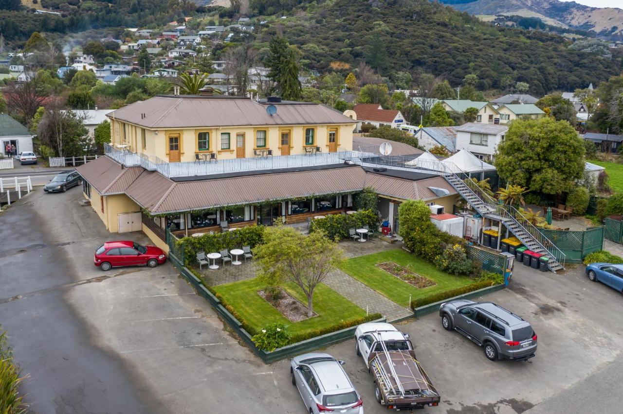 The Grand Hotel & Bar - Akaroa Exteriör bild